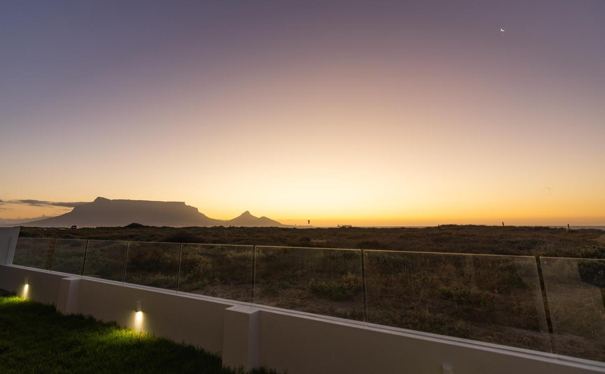 Ocean 9 - Sunset Beachfront Residency Ciudad del Cabo Exterior foto